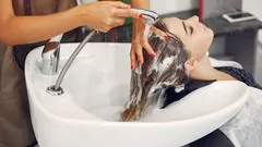 Your Hair Goes Dull in the Shower: This Routine Mistake Ruins Even Expensive Hair Care